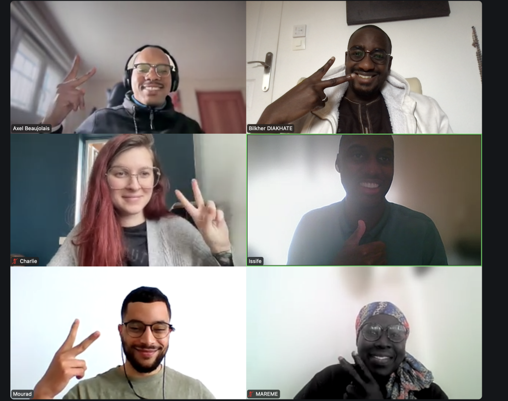 Bilkher présente comment choper des clients aux élèves de SEO Pareto, formation SEO